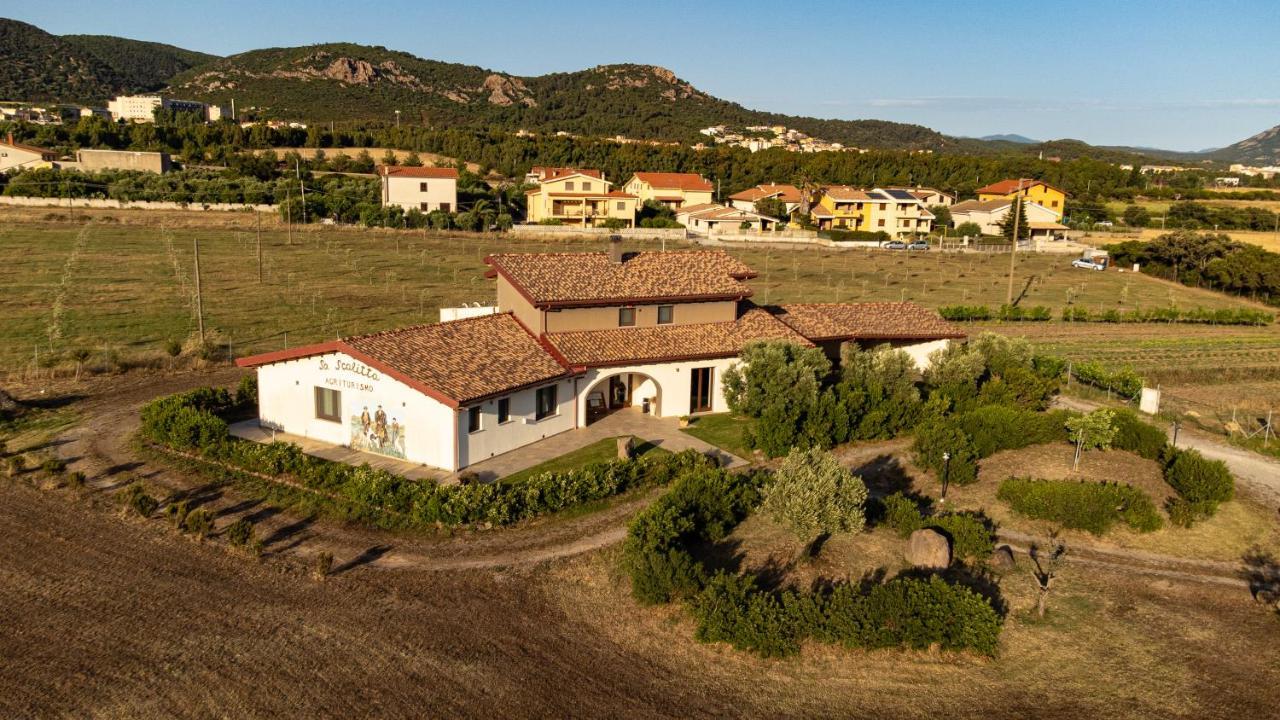 Agriturismo Sa Scalitta Карбония Экстерьер фото