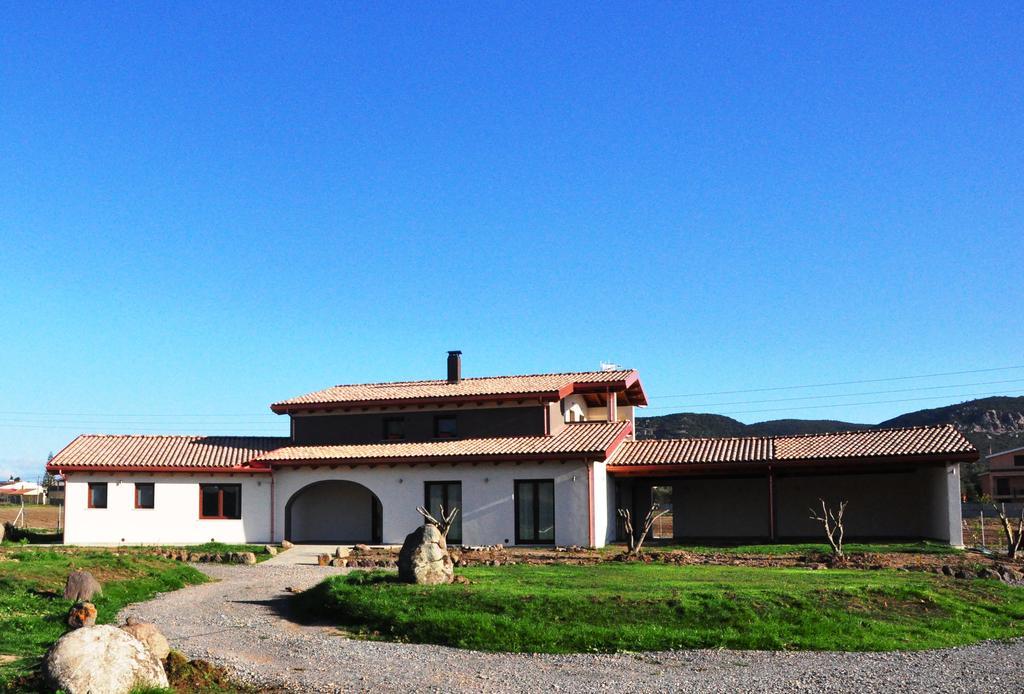 Agriturismo Sa Scalitta Карбония Экстерьер фото